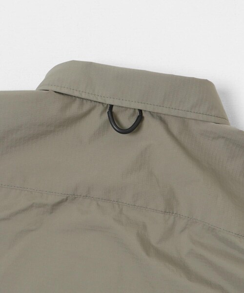 URBAN RESEARCH（アーバンリサーチ）の「DAIWA PIER39　TECH TRAVEL SHIRT（シャツ/ブラウス・メンズ・WOLF GRAY/BLACK/CHARCOAL・S/M/L/XL）」の15枚目の写真