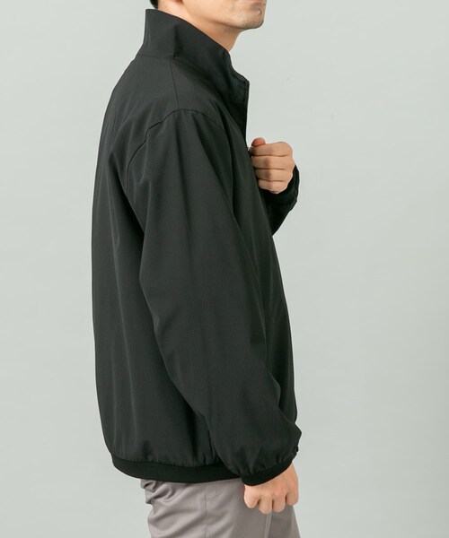 URBAN RESEARCH ROSSO（アーバンリサーチロッソ）の「『WEB限定』『吸水 / 速乾』Air Stretch スタンドブルゾン（ブルゾン・メンズ・CHARCOAL/NAVY/BLACK/BROWN・M/L）」の20枚目の写真