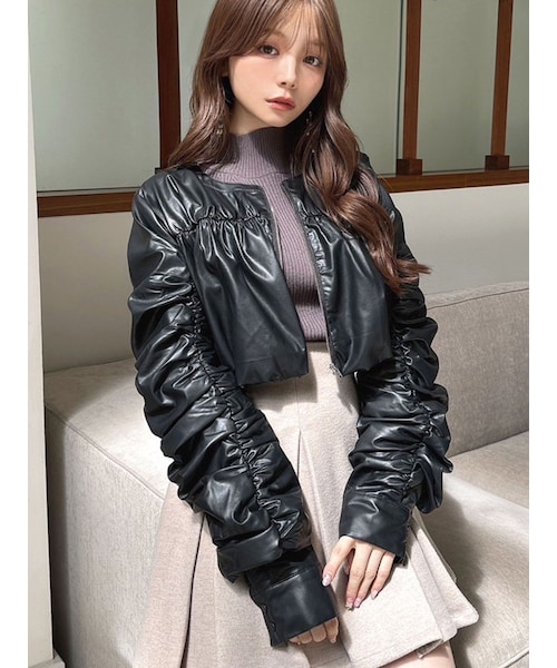 RESEXXY（リゼクシー）の「ヘムバルンギャザーブルゾン（ブルゾン・レディース・ブラック/ベージュ・F）」の3枚目の写真