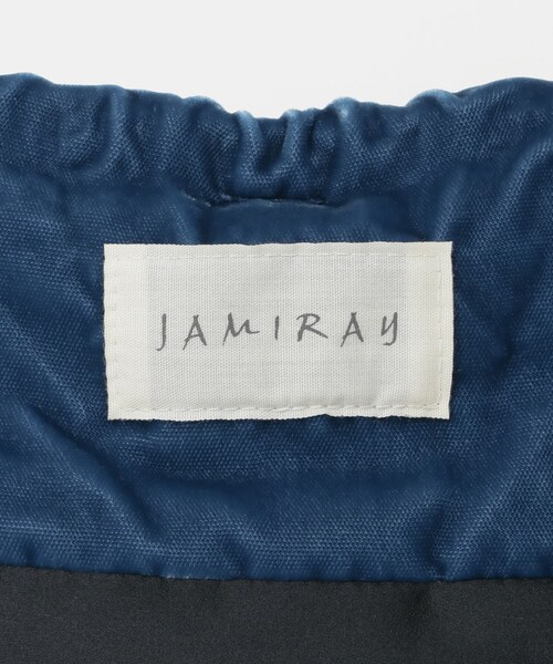 URBAN RESEARCH(アーバンリサーチ)の「『一部別注カラー』JAMIRAY EGGVELVET D/S PUFFER BAG(ショルダーバッグ・レディース・BLUE/BLACK/別注RED・-)」の22枚目の写真