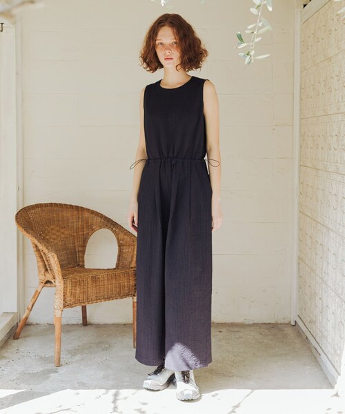 URBAN RESEARCH(アーバンリサーチ)の「『吸水速乾/UVカット』『別注』THOUSAND MILE×URBAN RESEARCH SLEEVELESS ALL IN ONE(つなぎ/オールインワン・レディース・BLACK/NAVYSTRIPE・M/L)」の20枚目の写真