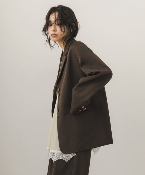 KBF(ケイビーエフ)の「3ポケットテーラードジャケット(テーラードジャケット・レディース・BLACK/BROWN・One)」の19枚目の写真