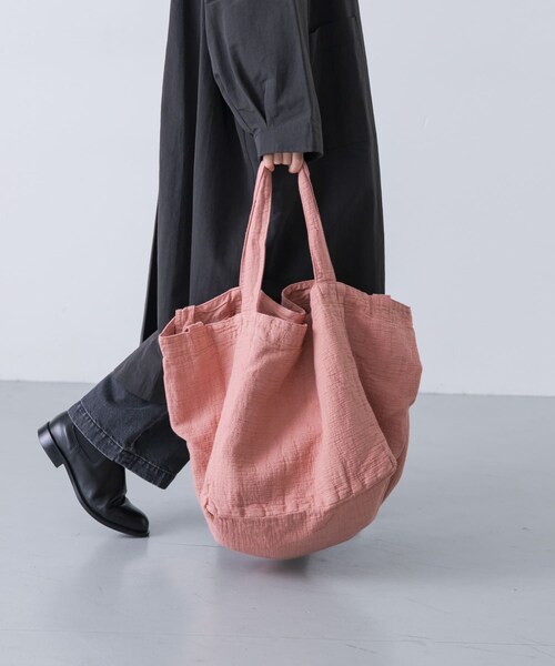 かぐれ（カグレ）の「COSMIC WONDER　さしこスクエアトートバッグ（トートバッグ・レディース・Charcoal/Rose・FREE）」の11枚目の写真