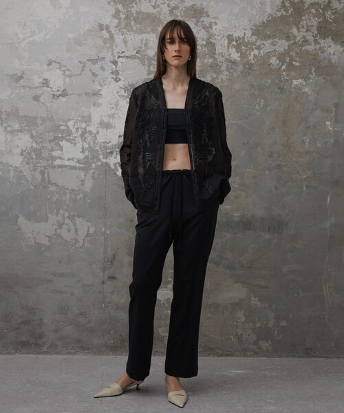 ADAM ET ROPE'（アダムエロペ）の「【EMOELLE】ソモウイージーパンツ（その他パンツ・レディース・ブラック/キナリ系・36/38）」の16枚目の写真