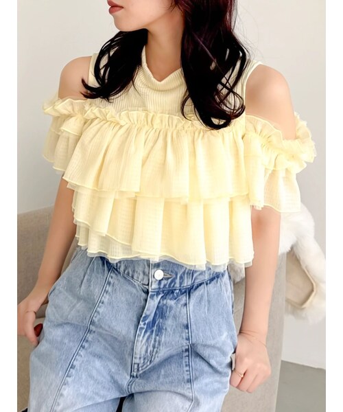 dazzlin（ダズリン）の「2WAYスリーブコンパクトトップス（Tシャツ/カットソー・レディース・オフホワイト/グレー/ブラック/レッド/イエロー・F）」の8枚目の写真