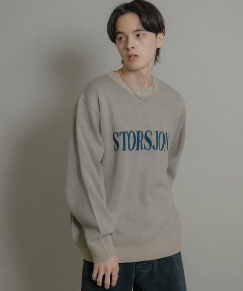 SENSE OF PLACE by URBAN RESEARCH（センスオブプレイスバイアーバンリサーチ）の「ロゴグラフィッククルーネックニット（ニット/セーター・メンズ・BLACK/BROWN/GREIGE・M/L）」の3枚目の写真