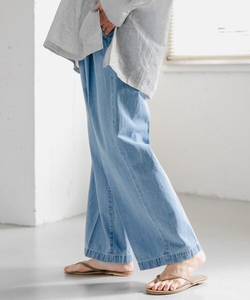 URBAN RESEARCH DOORS（アーバンリサーチドアーズ）の「FORK&SPOON　綿麻デニムパンツ（デニムパンツ・レディース・ONEWASH/USED・1/2）」の21枚目の写真