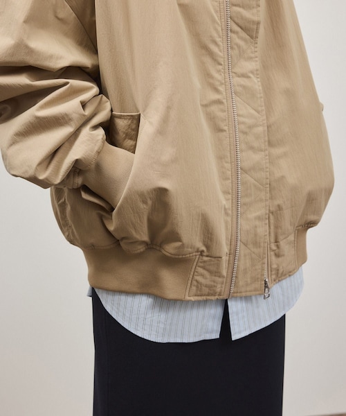 ADAM ET ROPE'（アダムエロペ）の「【PROVOKE for ADAM ET ROPE' 】別注 MA-1（MA-1・レディース・オフホワイト/ベージュ/ベージュ系/ネイビー・F）」の17枚目の写真