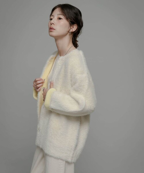 URBAN RESEARCH Sonny Label（アーバンリサーチサニーレーベル）の「ダブルフェイスバイカラーカーディガン（カーディガン/ボレロ・レディース・オフ/ベージュ/グレー・FREE）」の8枚目の写真