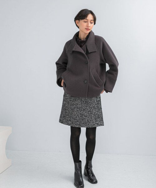URBAN RESEARCH ROSSO（アーバンリサーチロッソ）の「スーパー140シャルム2WAYカラーコート（テーラードジャケット・レディース・L/GREIGE/MOCHA/CHARCOAL・FREE）」の19枚目の写真