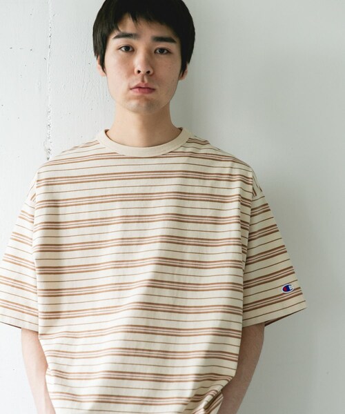URBAN RESEARCH DOORS(アーバンリサーチドアーズ)の「『別注』CHAMPION×DOORS BORDER T-SHIRTS(Tシャツ/カットソー・メンズ・NAVY/BEIGE/L.BROWN・M/L/XL)」の15枚目の写真