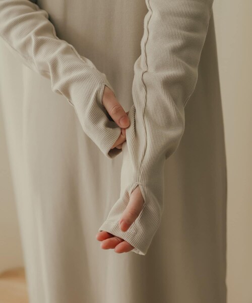 SENSE OF PLACE by URBAN RESEARCH（センスオブプレイスバイアーバンリサーチ）の「ボリュームスリーブアイラインカットワンピース（ワンピース・レディース・GREIGE/LILAC/BLACK・one/COMPACT）」の15枚目の写真