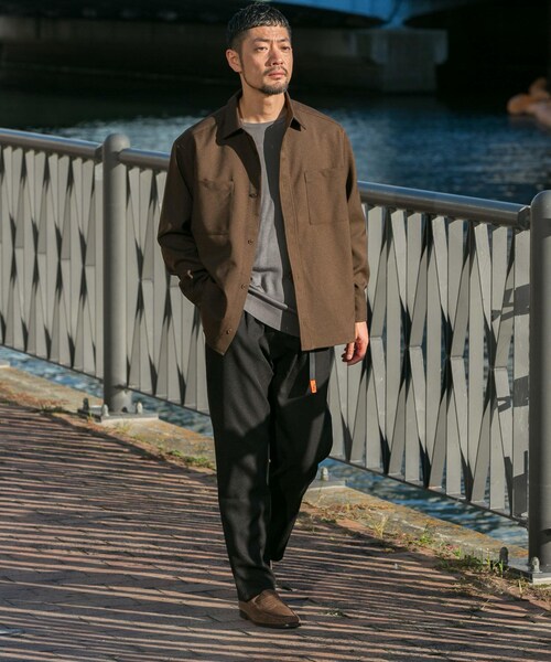 URBAN RESEARCH ROSSO（アーバンリサーチロッソ）の「『別注』Gramicci　ウォッシャブルウォームワンタックパンツ（その他パンツ・メンズ・BLACK/CHARCOAL/BROWN・S/M/L/XL）」の7枚目の写真
