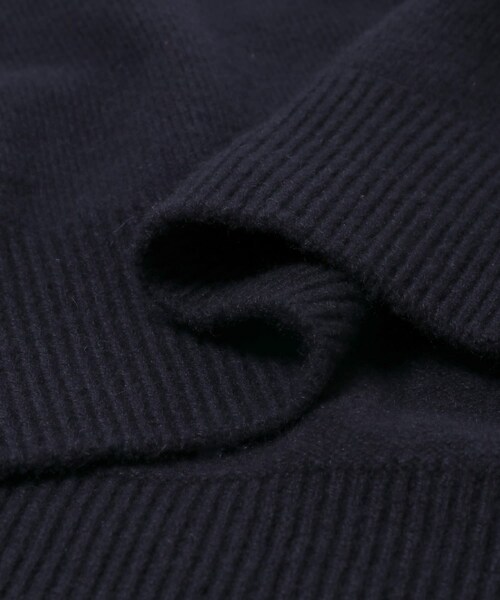 URBAN RESEARCH(アーバンリサーチ)の「Extreme Cashmere LIKE(ニット/セーター・レディース・NAVY/TOMATO・-)」の8枚目の写真