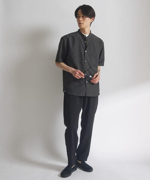 URBAN RESEARCH DOORS（アーバンリサーチドアーズ）の「『XLサイズ/WEB限定』『吸水速乾』セオアルファバンドカラーショートスリーブ シャツ（シャツ/ブラウス・メンズ・BLUE/L.GRAY/CHARCOAL/STRIPE・M/L/XL）」の13枚目の写真