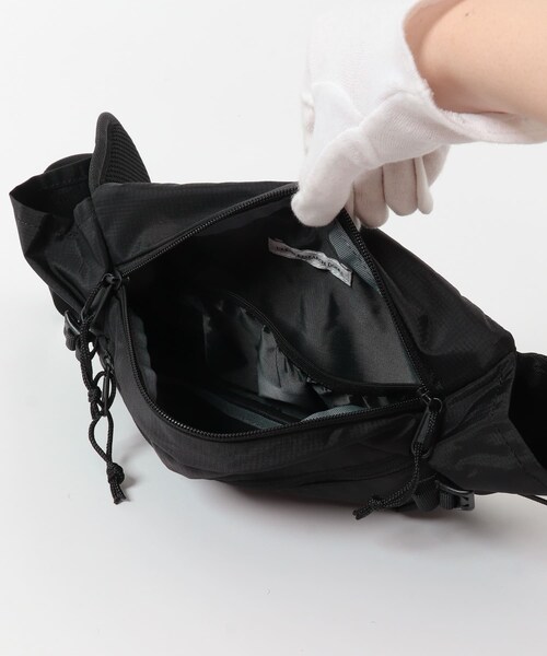 URBAN RESEARCH DOORS（アーバンリサーチドアーズ）の「フロントポケットボディバッグ（ショルダーバッグ・メンズ・BLACK/GRAY・-）」の9枚目の写真