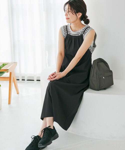URBAN RESEARCH DOORS(アーバンリサーチドアーズ)の「『仁村紗和さん着用』『UR TECH』サマシェアバックドロストキャミワンピース(ワンピース・レディース・GRAY/BLACK・M)」の7枚目の写真