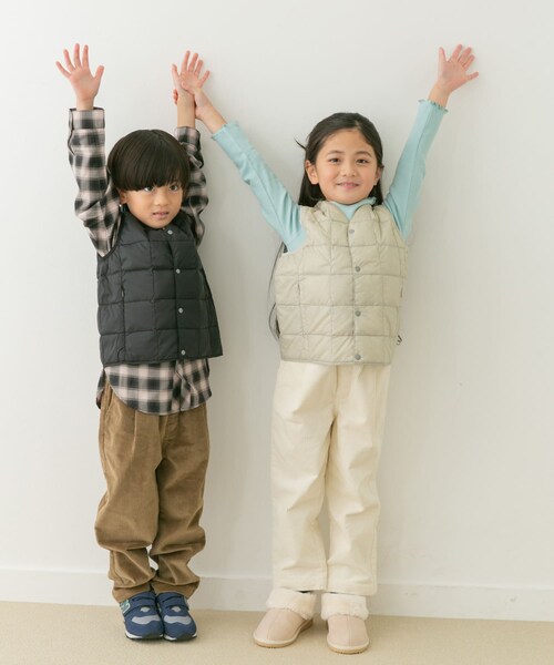 URBAN RESEARCH DOORS(アーバンリサーチドアーズ)の「TAION V-NECK BUTTON DOWN VEST(KIDS)(ダウンジャケット/コート・キッズ・ICEGRAY/BLACK/BEIGE・110/120/130/140)」の16枚目の写真