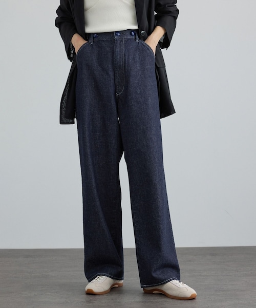 ADAM ET ROPE'(アダムエロペ)の「【KURO for SALON(クロ)】別注EASY TUCK DENIM INDIGO / デニムパンツ(デニムパンツ・レディース・ネイビー・0/1)」の5枚目の写真