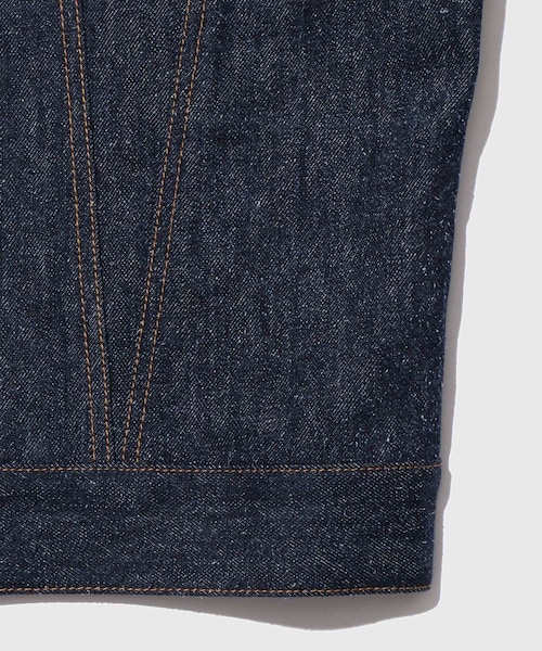 ADAM ET ROPE'(アダムエロペ)の「【Cale/カル】cotton silk denim Trucker(デニムジャケット・メンズ・ネイビー・2/3)」の9枚目の写真