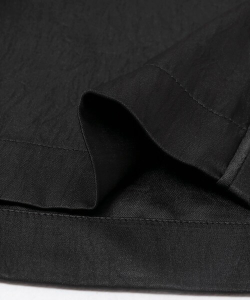 URBAN RESEARCH ROSSO（アーバンリサーチロッソ）の「サテンイージーストレートパンツ（その他パンツ・レディース・BLACK/BROWN・Free）」の8枚目の写真