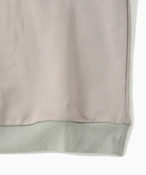 ADAM ET ROPE'（アダムエロペ）の「【X-PARIS/エックスパリ】BI-MATERIAL MILITARY SWEATSHIRT（スウェット・メンズ・ブラック/ライトグレー・M/S）」の14枚目の写真