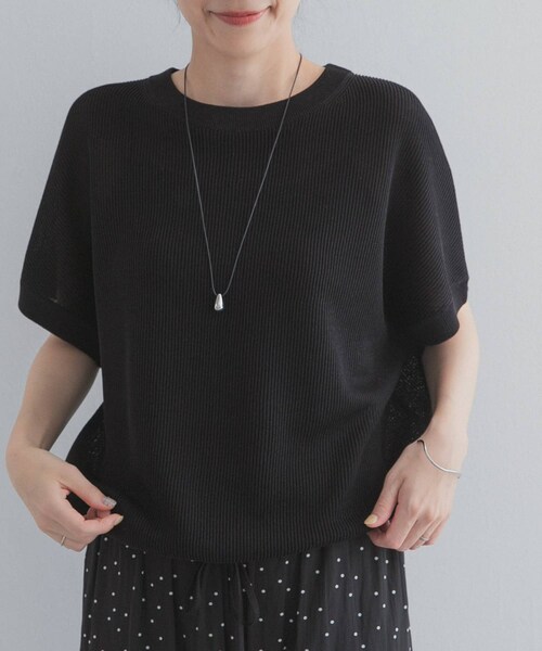 URBAN RESEARCH DOORS(アーバンリサーチドアーズ)の「ドライタッチドロストニットプルオーバー(ニット/セーター・レディース・OFF/BLACK/KHAKI・Free)」の15枚目の写真