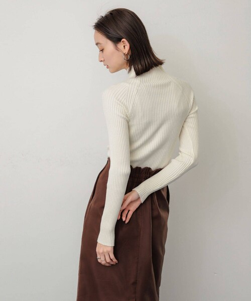 SENSE OF PLACE by URBAN RESEARCH（センスオブプレイスバイアーバンリサーチ）の「ストレッチリブハイネックセーター（ニット/セーター・レディース・RED/WHT×BLK/IVORY/BLACK/BEIGE/NAVY/ORANGE/BLUE/GREEN/PURPLE/CHARCOAL・One/COMPACT）」の15枚目の写真