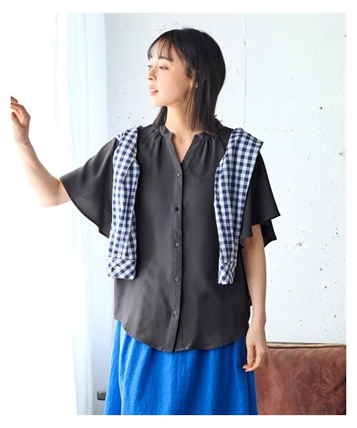 nissen（ニッセン）の「大きいサイズ クリオネ袖ギャザーブラウス（接触冷感・UVカット）（シャツ/ブラウス・レディース・アイボリー/チャコール/グレイッシュピンク/ブルーグレー・L/LL/3L/4L/5L/6L/8L/10L）」の14枚目の写真