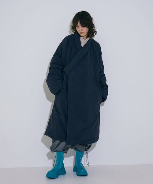 THE GOODLAND MARKET(ザグッドランドマーケット)の「Abode of Snow Chuba Down Coat(その他アウター・レディース・Black/Gray・2/3)」の6枚目の写真