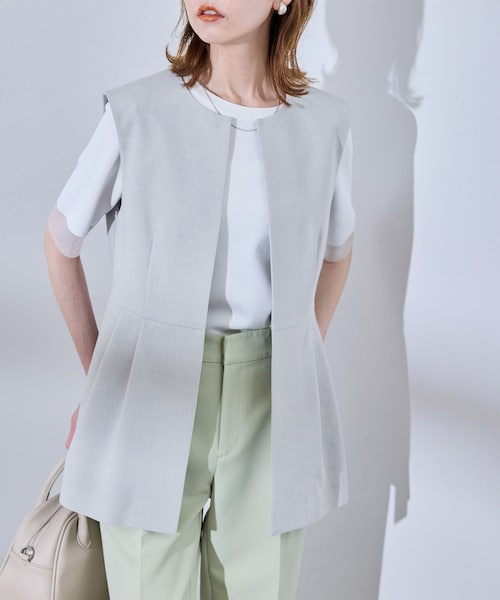 ROPE' PICNIC(ロペピクニック)の「【UV対応】【リネンライク・シリーズ】ペプラムジレベスト/通勤・セットアップ対応(ベスト・レディース・グレー/グレー系/ダークブラウン/ネイビー・38)」の2枚目の写真