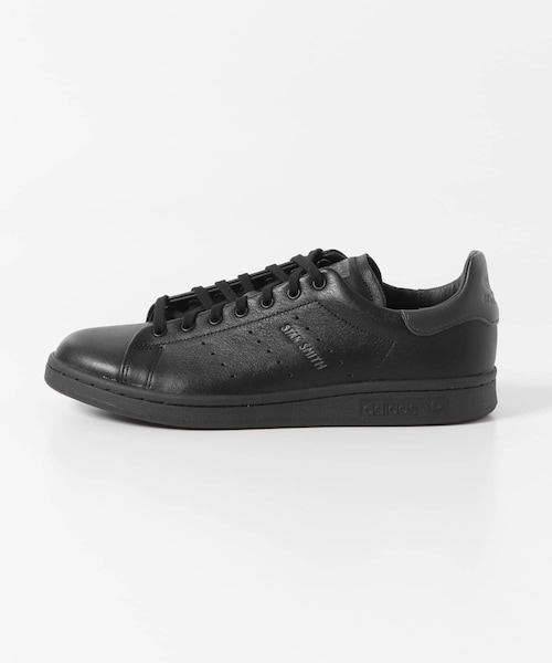 URBAN RESEARCH(アーバンリサーチ)の「adidas STAN SMITH LUX(スニーカー・メンズ・CORE BLACK・26/26.5/27/27.5/28/28.5/29/30)」の1枚目の写真