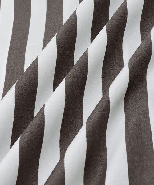 ROPE'(ロペ)の「【drawell(ドロウェル)】MAXI SHIRT DRESS|ワンピース(シャツワンピース・レディース・ダークブラウン/ネイビー・F)」の15枚目の写真