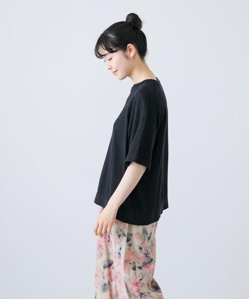 かぐれ（カグレ）の「リネン半袖クルーネックニット（ニット/セーター・レディース・NATURAL/OFF/BLACK・FREE）」の21枚目の写真