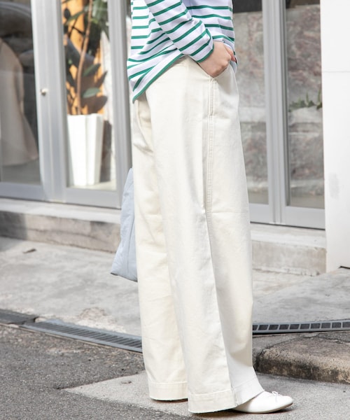 URBAN RESEARCH DOORS(アーバンリサーチドアーズ)の「FORK&SPOON フレンチドリルピグメントチノパンツ(チノパンツ・レディース・IVORY/BEIGE・1/2)」の8枚目の写真