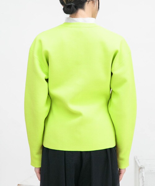 KBF（ケイビーエフ）の「リングドットボタンニットカーディガン（カーディガン/ボレロ・レディース・NEONYELLOW/L.BEIGE/FLAMINGO・one）」の14枚目の写真