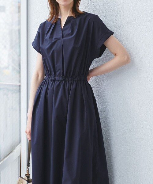 ROPE' PICNIC（ロペピクニック）の「【UVカット・接触冷感・イージーケア】スキッパーシャツワンピース（シャツワンピース・レディース・ベージュ/ネイビー/サックス・36/38）」の19枚目の写真