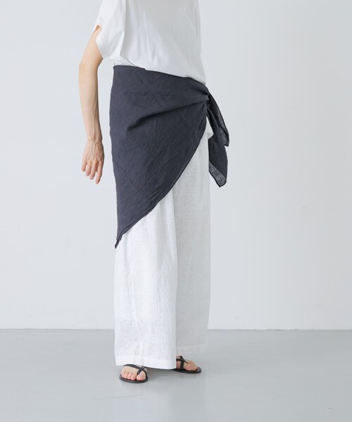 かぐれ（カグレ）の「ウォッシュリネンスクエアストール（ストール/ショール・レディース・NATURAL/NAVY/PINK・Free）」の18枚目の写真