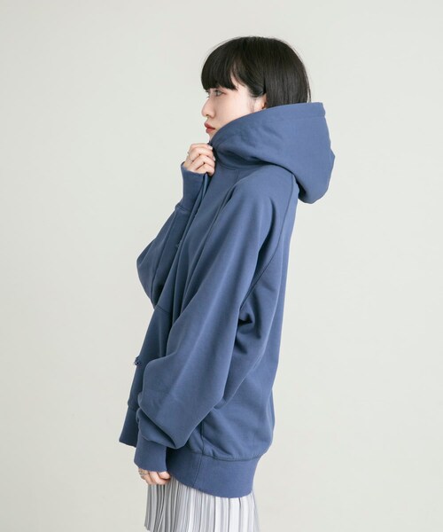 KBF（ケイビーエフ）の「ダメージBIGフーディー（パーカー・レディース・NAVY/TOP GRAY・one）」の16枚目の写真