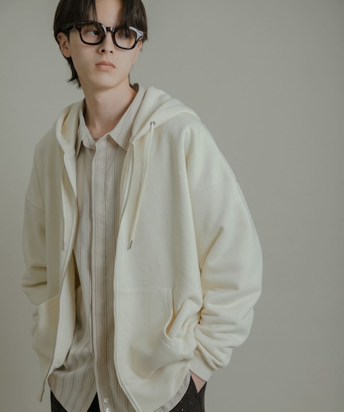 SENSE OF PLACE by URBAN RESEARCH（センスオブプレイスバイアーバンリサーチ）の「『ユニセックス』Wジップパーカー（パーカー・メンズ・IVORY/BLACK/GRAY/RED・M/L）」の6枚目の写真