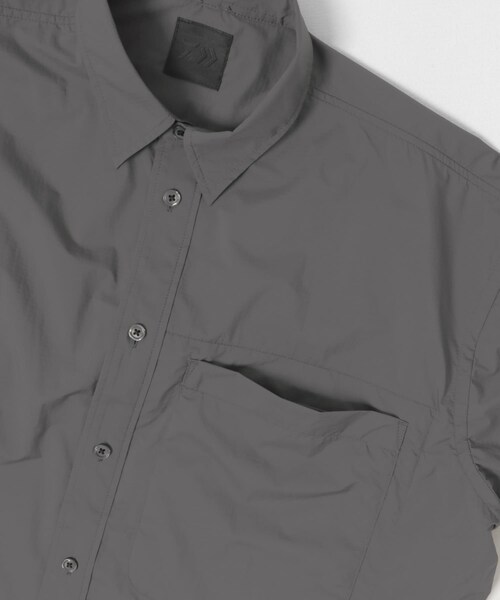 URBAN RESEARCH（アーバンリサーチ）の「DAIWA PIER39　TECH TRAVEL SHIRT（シャツ/ブラウス・メンズ・WOLF GRAY/BLACK/CHARCOAL・S/M/L/XL）」の19枚目の写真
