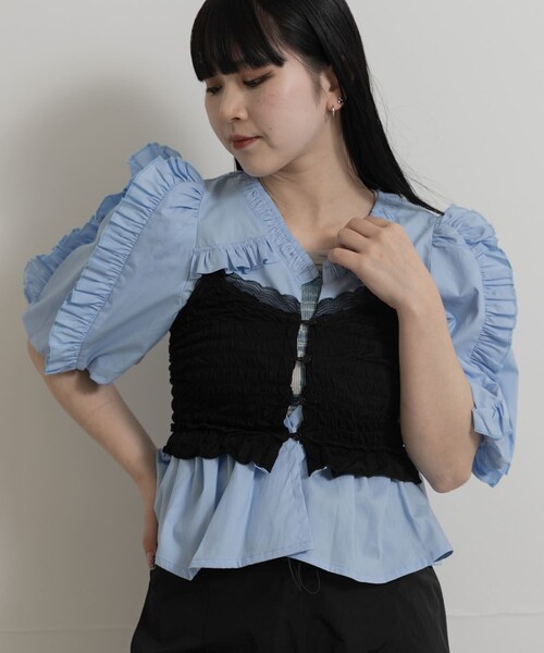THE GOODLAND MARKET（ザグッドランドマーケット）の「old honey　68℃ bustier shirt（シャツ/ブラウス・レディース・L.blue/white・FREE）」の6枚目の写真