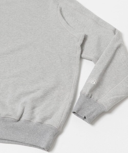 URBAN RESEARCH（アーバンリサーチ）の「NEW BALANCE　NB GREYオーバーサイズクルーネック（スウェット・メンズ・AGT/ABR/BK・M/L/XL）」の13枚目の写真