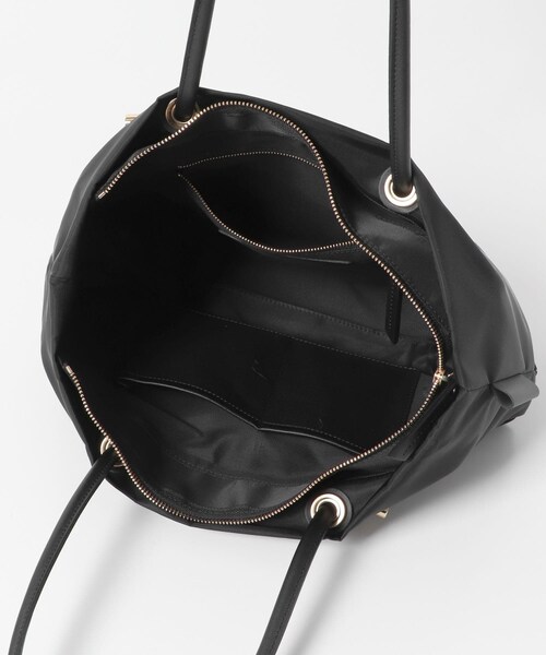 URBAN RESEARCH ROSSO（アーバンリサーチロッソ）の「『一部別注カラー』VIOLA d’ORO　BIANCA M（トートバッグ・レディース・BLKBLK/TAUPEBLK/BLKTAUPE/別注BRNNVY・M）」の11枚目の写真