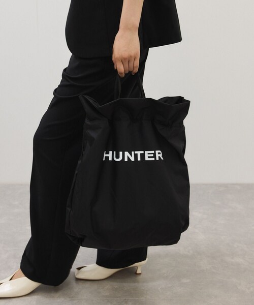 ADAM ET ROPE'(アダムエロペ)の「【HUNTER for ADAM ET ROPE'】別注 TRAVEL MULTI FUNCTION TOTE(トートバッグ・レディース・シルバー・F)」の13枚目の写真