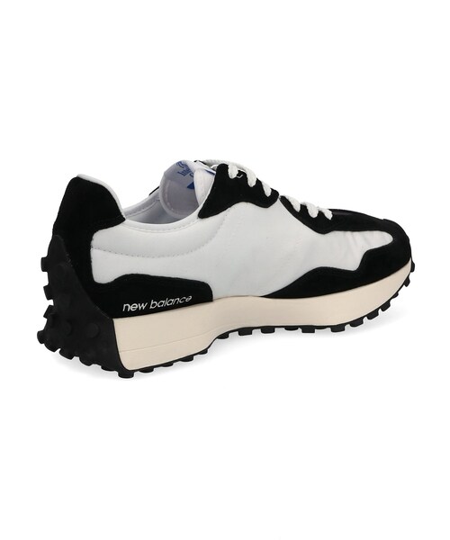 ADAM ET ROPE'（アダムエロペ）の「【New balance】MS327（スニーカー・メンズ・ブラック/レッド・26.0/27.0/28.0）」の11枚目の写真