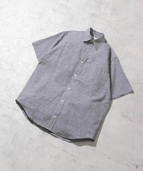 URBAN RESEARCH ROSSO（アーバンリサーチロッソ）の「『防シワ』『XLサイズあり』ハイパフォーマンスリネンレギュラー半袖シャツ（シャツ/ブラウス・メンズ・BEIGE/WHITE/BLACK/NAVY/KHAKI/BLK STRIPE/BLK CHECK・S/M/L/XL）」の6枚目の写真