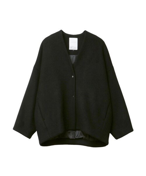 ELENDEEK（エレンディーク）の「FORM SHORT WOOL CT（ノーカラージャケット・レディース・ライトグレー/グレー/ブラック/アイスブルー・01/02）」の11枚目の写真