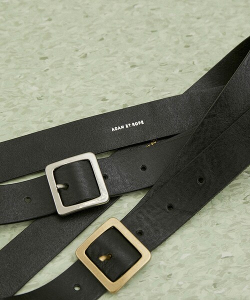 ADAM ET ROPE'（アダムエロペ）の「【サステナブル】スクエアバックルワイドベルト（ベルト・レディース・ブラック/ブラック系・F）」の11枚目の写真