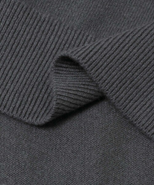 URBAN RESEARCH(アーバンリサーチ)の「Extreme Cashmere be classic(ニット/セーター・レディース・rosa/raven/lake・-0)」の11枚目の写真
